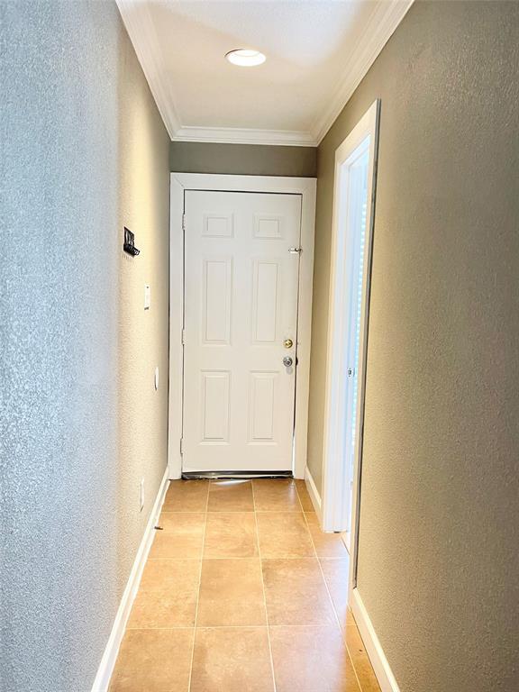 8718 Village of Fondren, Houston, TX 77071 Condo for Rent in Houston