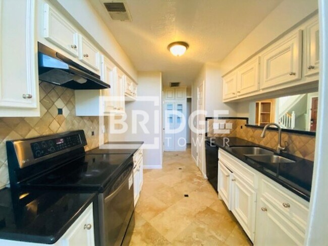Foto del edificio - 8718 E Rylander Cir
