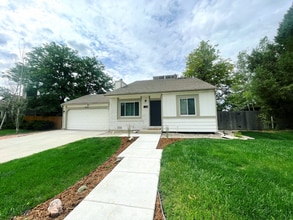 Building Photo - 2820 9th Pl Ct SW