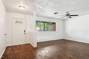 Foto del edificio - 2504 Duringer Rd