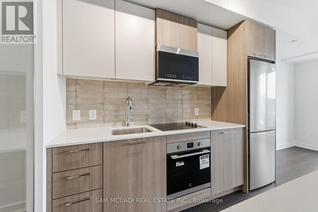 Building Photo - 30 Dreamers Wy