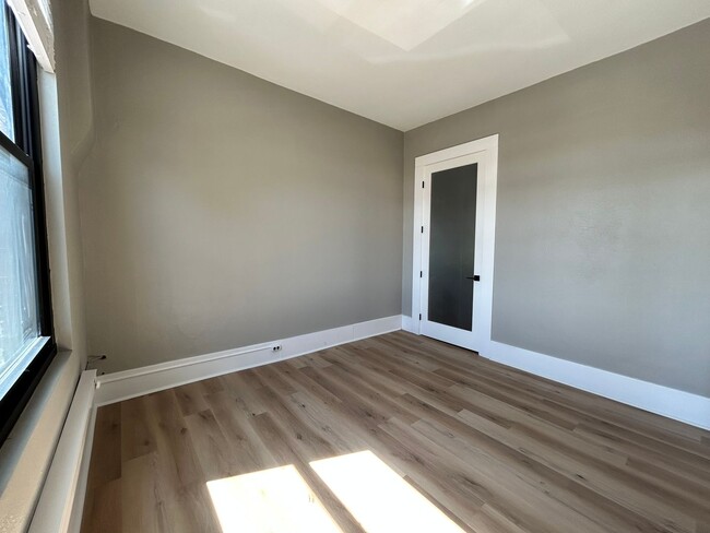 Photo - 429 3rd Street Apartment