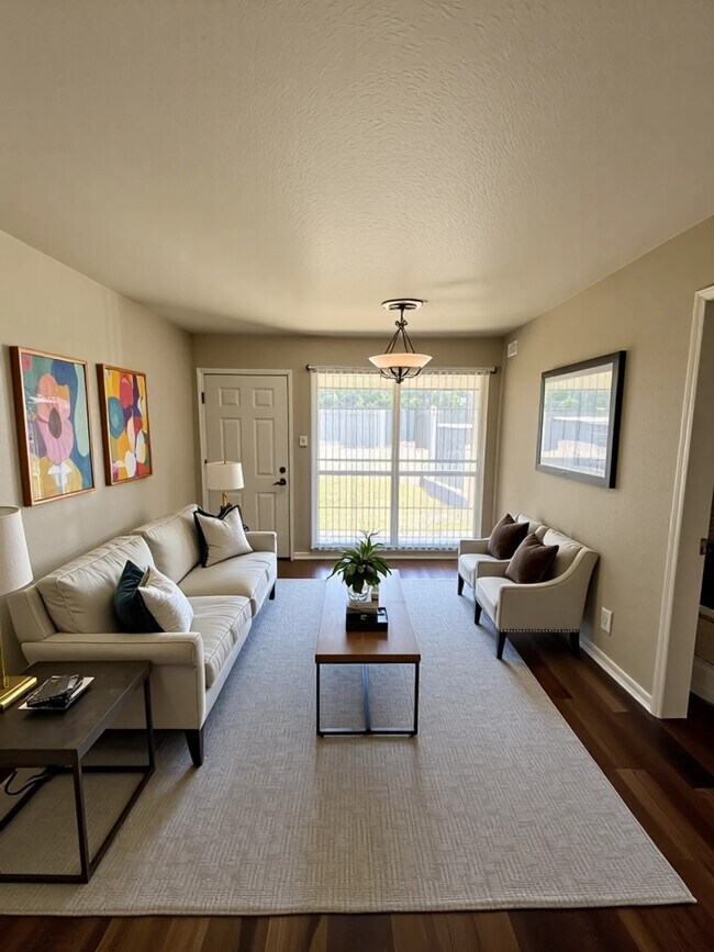 Foto del edificio - 6415 Heath St