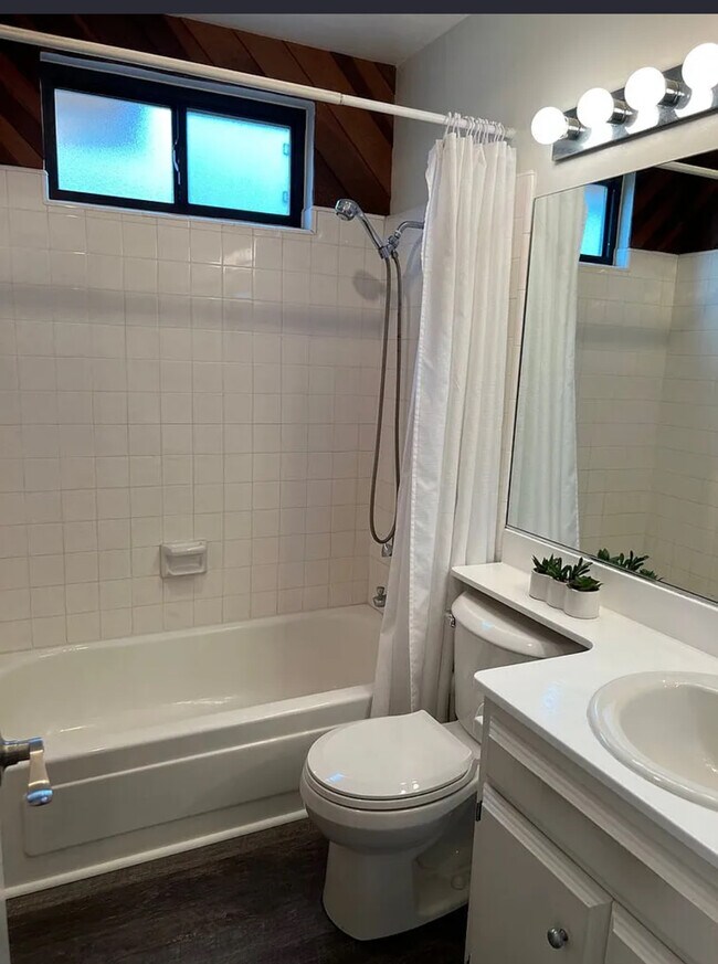 Foto del edificio - 259 Cheryl Pl