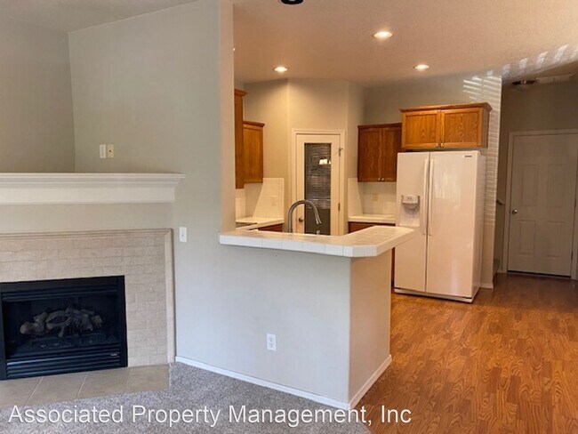 Foto del edificio - 3 br, 2.5 bath House - 1261 SE Bianca St