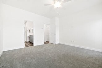 Building Photo - 11480 Roaring Peak Dr