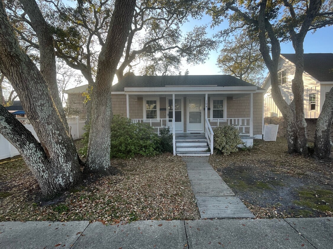 104 S 27th St, Morehead City, NC 28557 House Rental in Morehead City