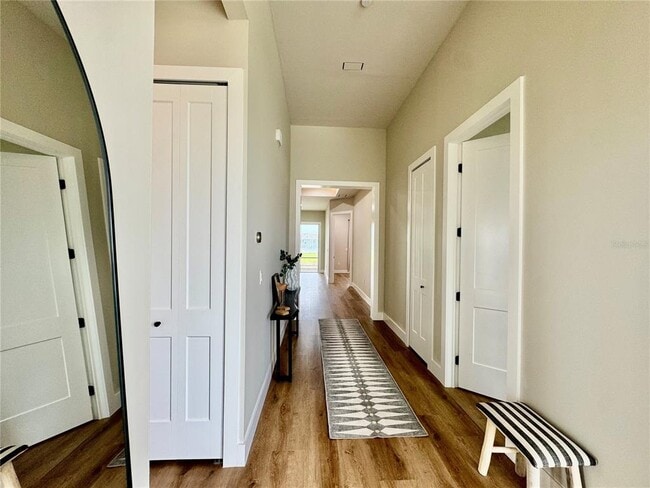 Building Photo - 56 Columbia Ln