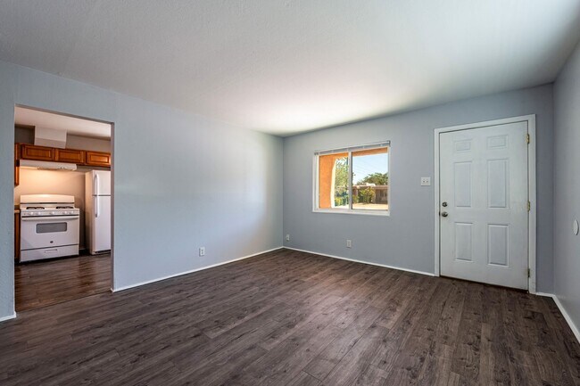 Foto del edificio - 8505 Roma Ave NE