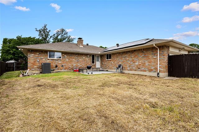 Foto del edificio - 2302 Longridge Dr