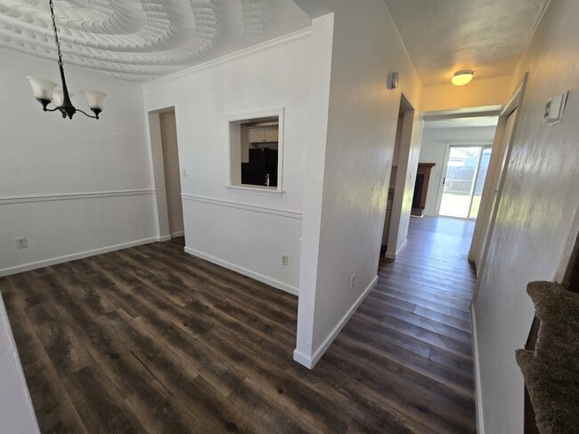 Foto del edificio - 618 Aubrey Dr