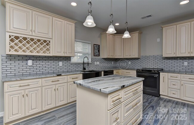 Foto del edificio - 15723 Wood Duck Crossing Dr