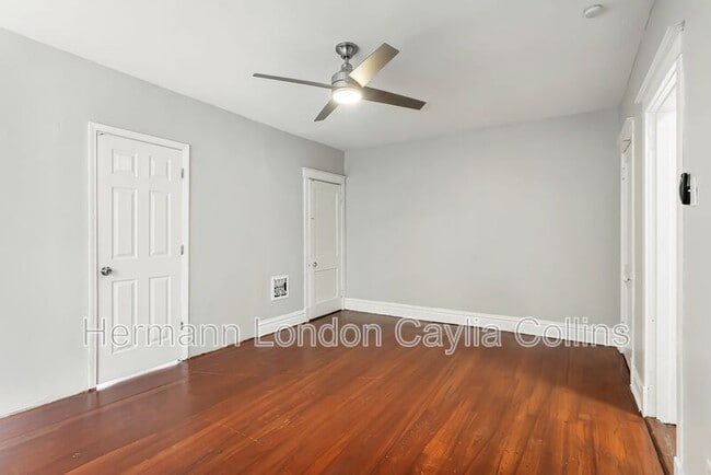 Building Photo - 4926 Finkman St
