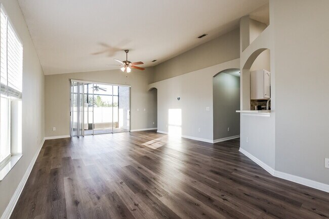 Foto del edificio - 2613 Deck Ave