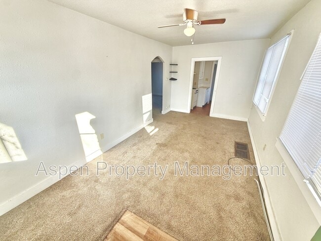 Building Photo - 1510 S 10th St