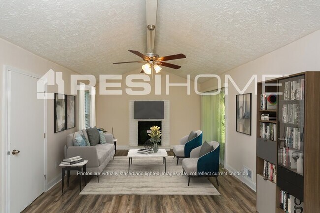 Foto del edificio - 8225 Freestone Dr