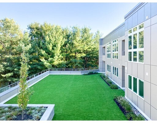 Foto del edificio - 350 Pleasant St