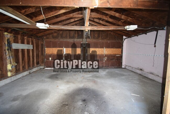 Building Photo - 2314 Union St