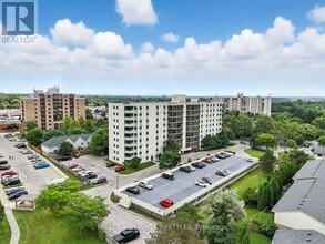 Building Photo - 127 Belmont Dr