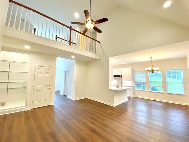 Foto del edificio - 5923 Rosie Ln SE