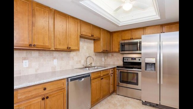 Kitchen - 12471 McGregor Blvd Apartment