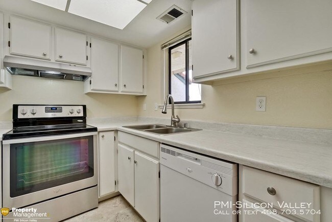 Building Photo - 2 bedroom in Sunnyvale CA 94085