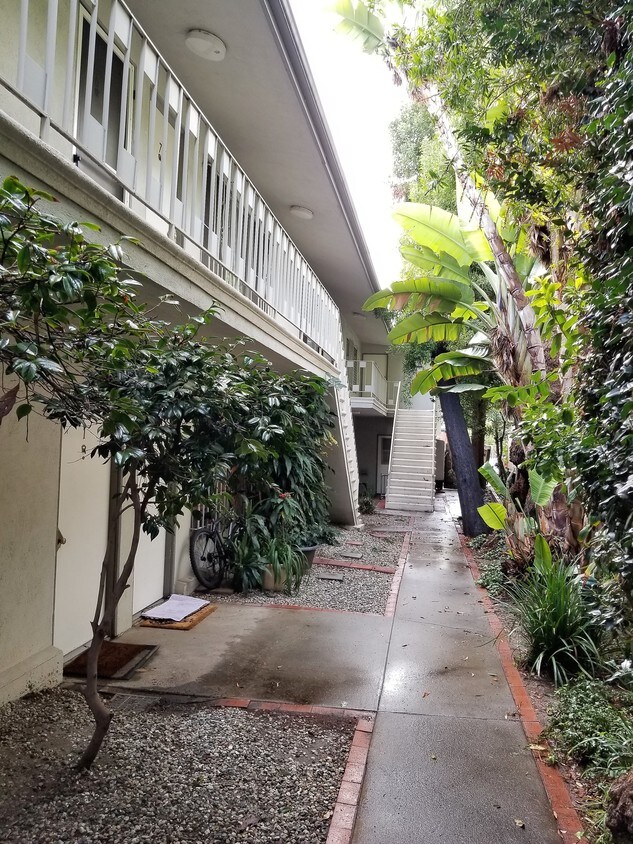 255 Apartments for Rent in West La, CA WestsideRentals