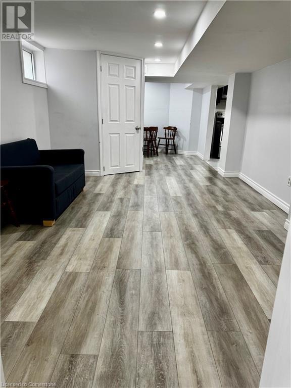 Photo du bâtiment - 51 E 13th St