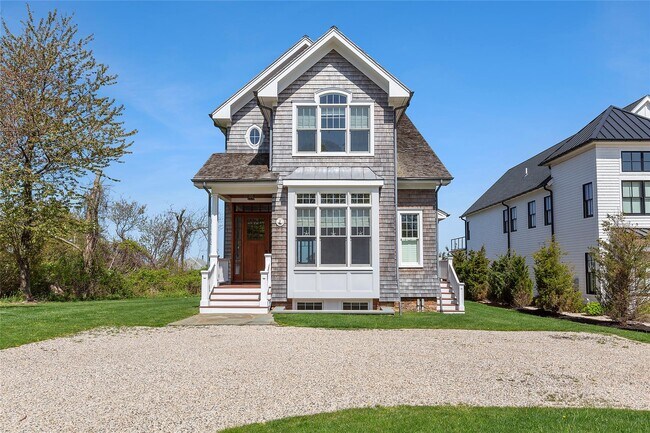 Foto del edificio - 938 Sound Shore Rd