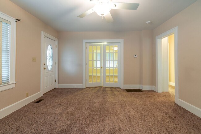 Foto del edificio - Available now!