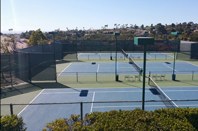 Foto del edificio - 1696 Caminito Aliviado