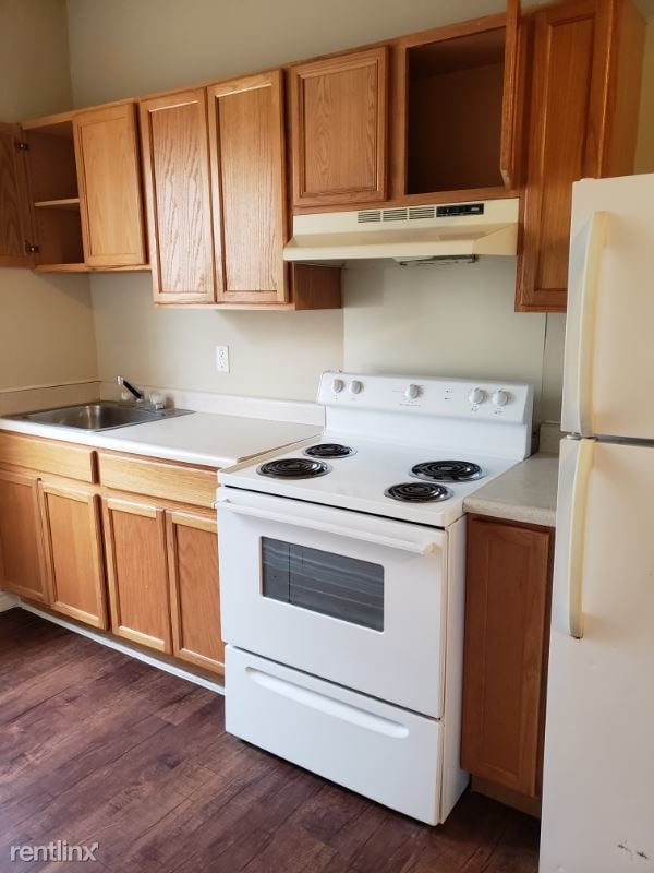 354 E Southcross, San Antonio, TX 78214 Condo for Rent in San Antonio, TX