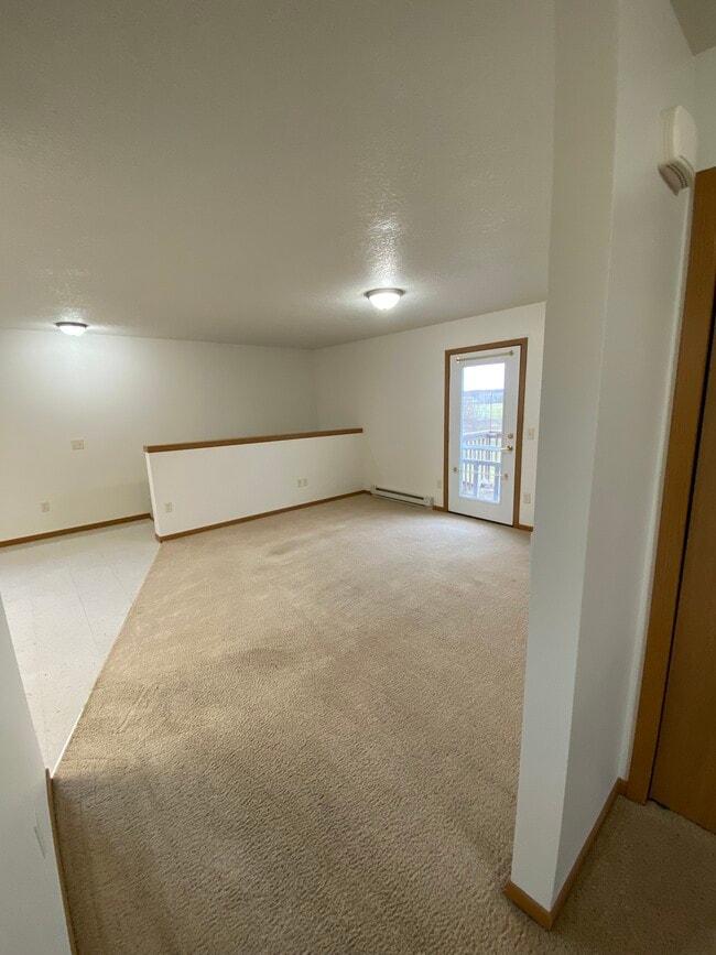 Building Photo - 508 Smith Ave