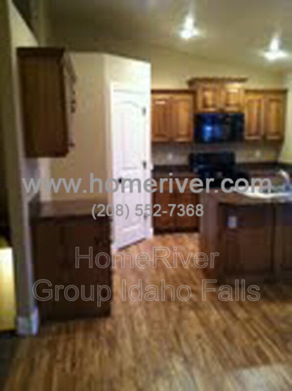 4234 Liberty Dr, Ammon, ID 83406 House for Rent in Ammon, ID