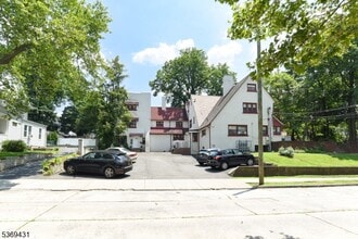 Building Photo - 285 Orchard Terrace