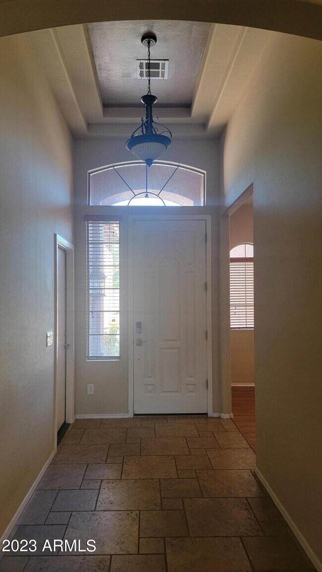 Foto del edificio - 35730 N 32nd Ln