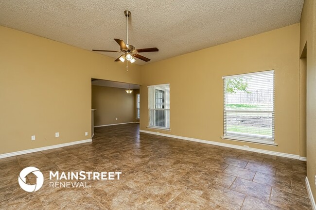 Building Photo - 1208 Mirike Dr