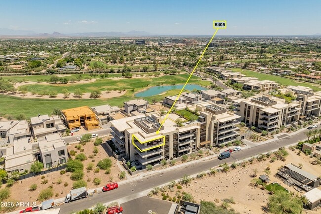Building Photo - 4849 N Camelback Rdg Dr