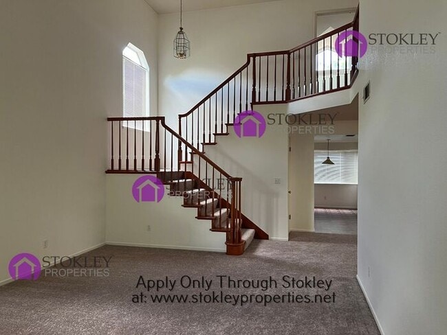 Building Photo - 4725 Country Hls Dr