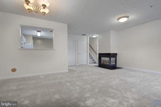 Building Photo - 50 Amberstone Ct