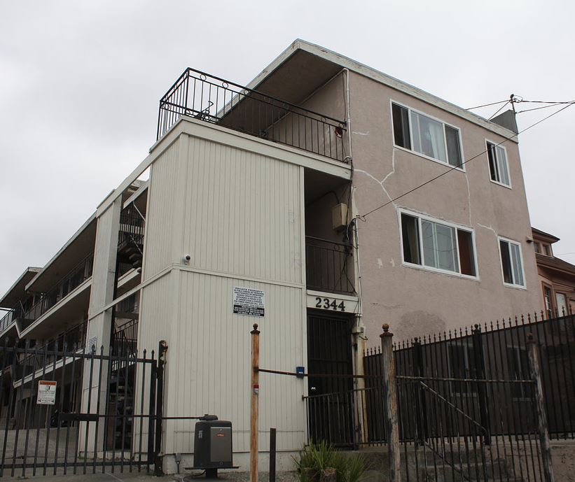 Primary Photo - 2344 E 17th St