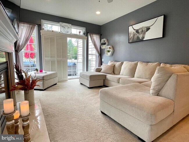 Foto del edificio - 48 Williams Dr