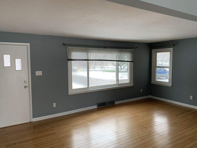Building Photo - 7644 St Joe