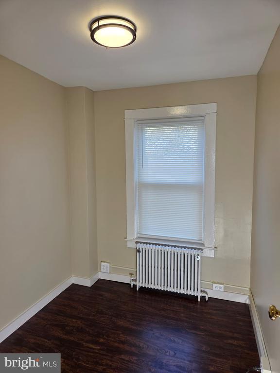 Building Photo - 143 Old Dorwart St