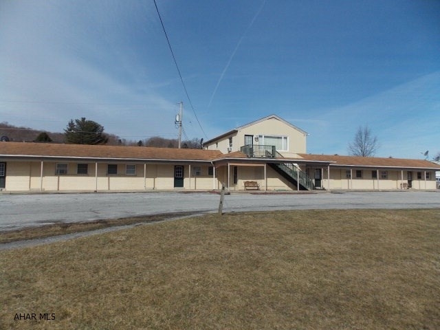 Primary Photo - 15033-15045 Dunnings Hwy