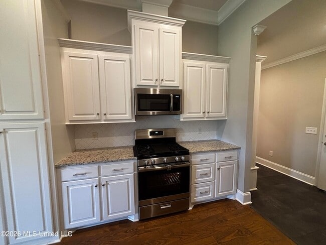 Building Photo - 310 Candlewood Ct