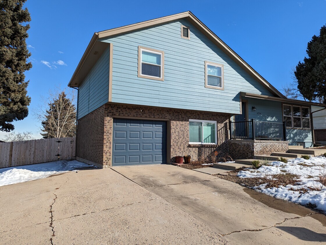6726 Otis St, Arvada, CO 80003 House Rental in Arvada, CO