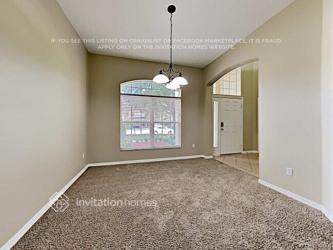 Foto del edificio - 3539 Rolling Hills Ln