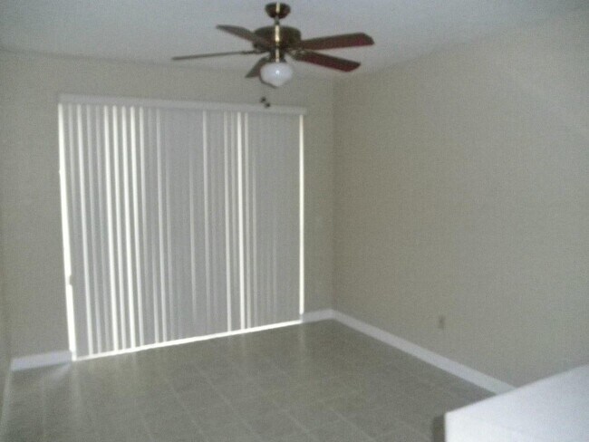 Building Photo - 2314 Shoma Ln