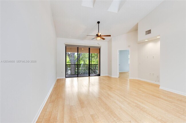 Foto del edificio - 104 NW 98th Terrace